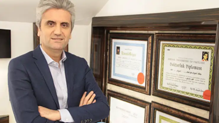 Akbaş: 'Türkiye'de saç ekimi diye tanıtılan yerlerin yarısı illegal'