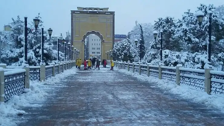 Çarşamba Kara Teslim!