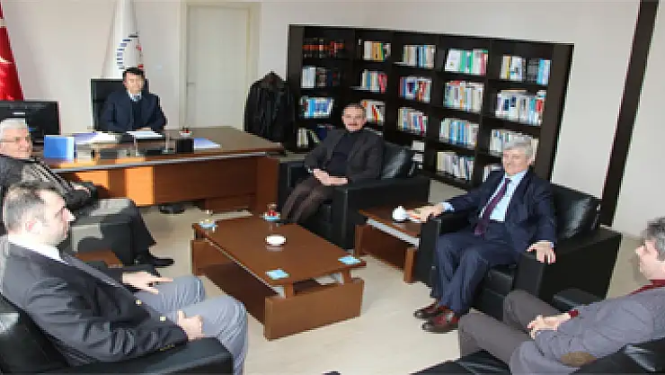 Hukuk Fakültesinin yeni dekanı göreve başladı