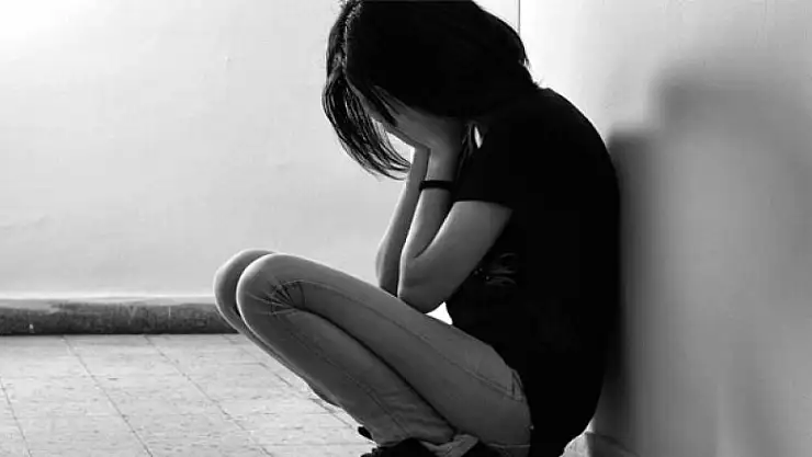 Depresyon alarmlı saat gibidir