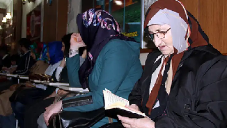 EMŞAV'dan şehitler için 158. mevlit