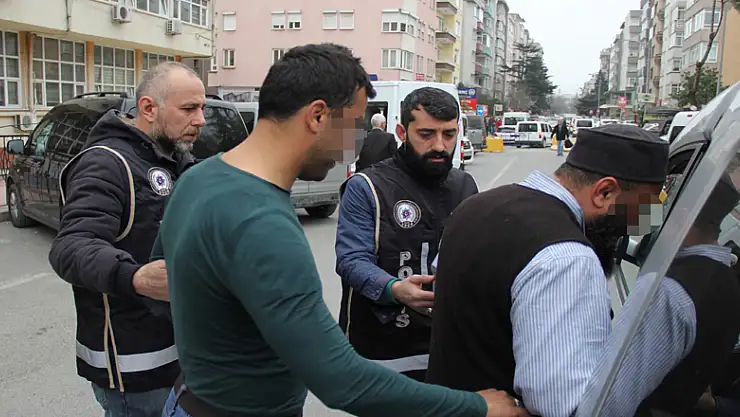 22 bin 740 paket kaçak sigarayla yakalanan kardeşler tutuklandı