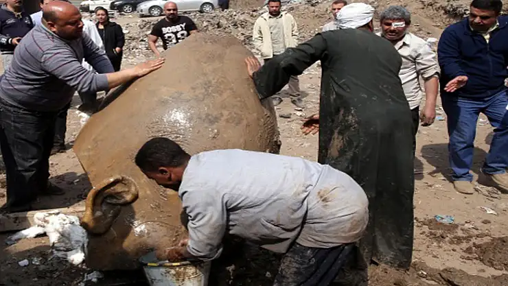 Çamur çukurundan 3 bin yıllık tarih çıktı