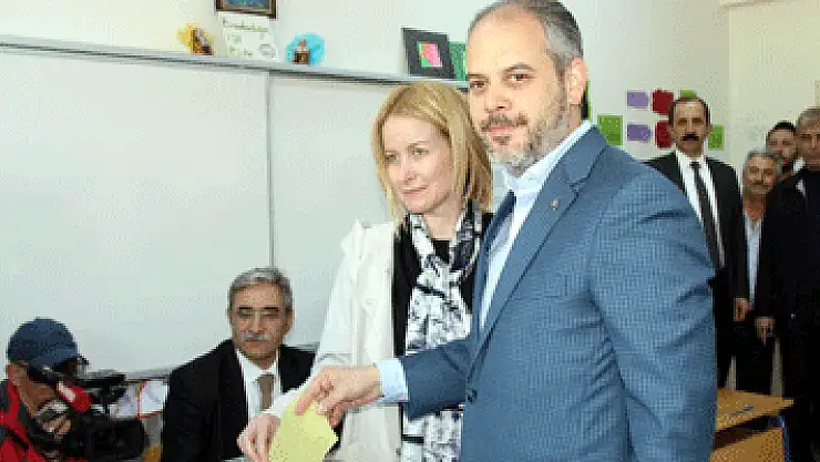 Bakan Kılıç, oyunu kullandı, golünü attı