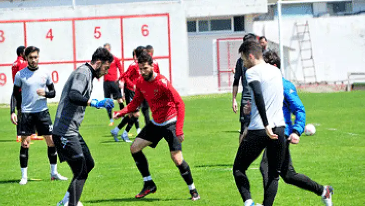 Samsunspor, Eskişehirspor'a bileniyor
