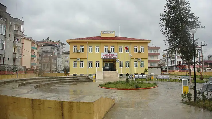 Diş hastanesi Cumartesi de hizmet veriyor