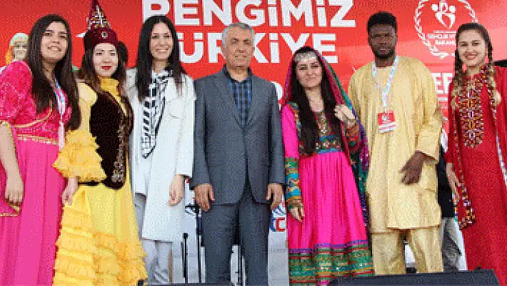 Samsun'da '10. Uluslararası Öğrenci Buluşması'