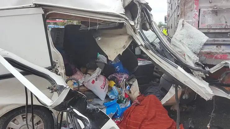  Düğün dönüşündeki kazada yaralananların isimleri tespit edildi