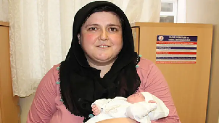 Çeyrek asır sonra gelen evlat sevinci