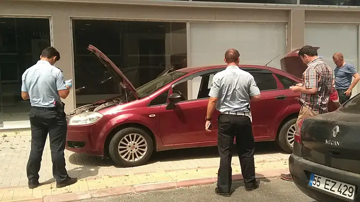 Şüpheli otomobil polisi alarma geçirdi