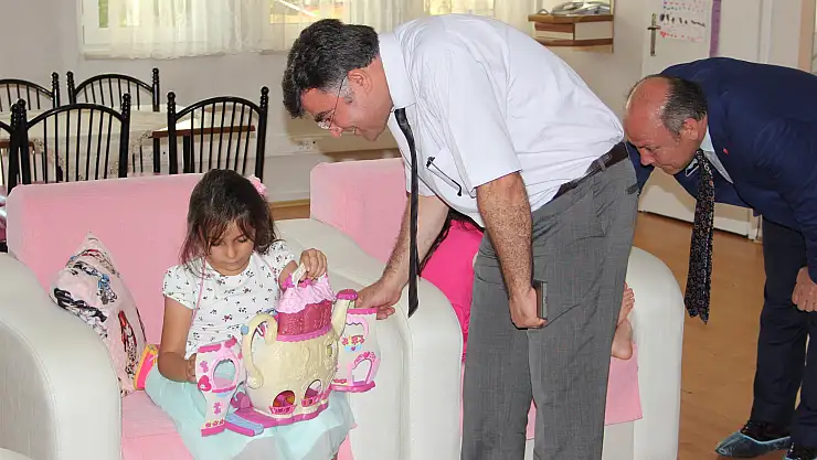 'Çocukların ahlaklı yetişmeleri çok önemli'