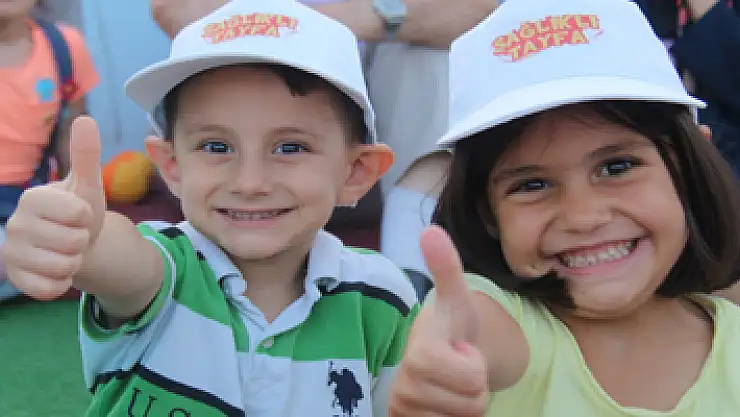 Çocuklar, 'Rafadan Tayfa Sağlıklı Tayfa' etkinliği ile eğlendi