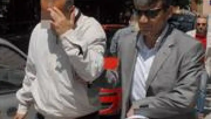 Emekli polis dolandırıcılıktan gözaltında