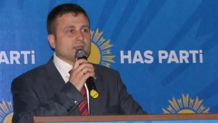 HAS Parti'den afiş eleştirisi