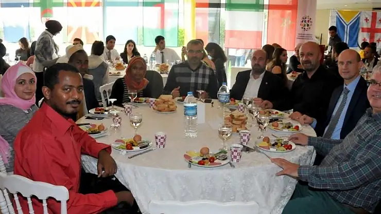 OMÜ'ye yeni gelen uluslararası öğrenciler buluştu