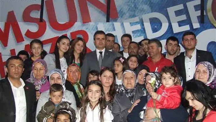 'Karanavacı Kemal, İkiyüzlü siyaset yapıyor'