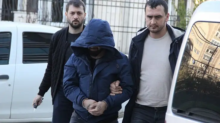 Evinde bonzai ele geçen genç tutuklandı