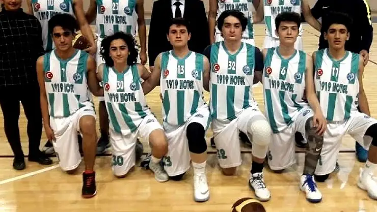 AFBAL YİNE ZİRVEDE