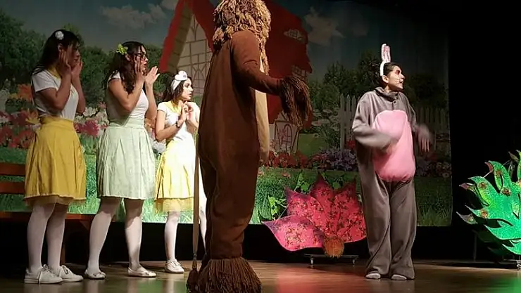 Samsun'da öğrenciler hem oynuyor hem eğleniyor hem öğreniyor