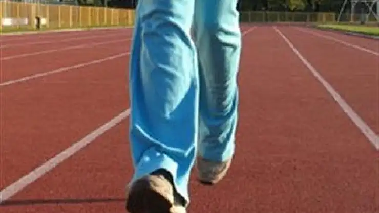 Hızlı yürüyüş prostat kanserini frenliyor