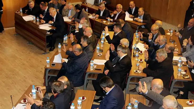 220 milyonluk ek kredi talebi komisyondan geçti