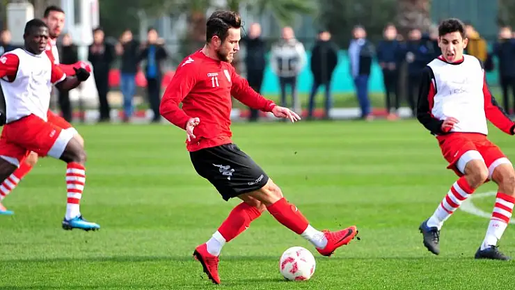  Samsunspor'da serbest kalan futbolcu sayısı 6'ya çıktı