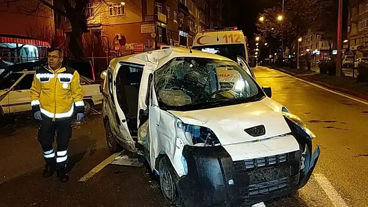 Samsun'da trafik kazası: 1 ölü, 2 yaralı