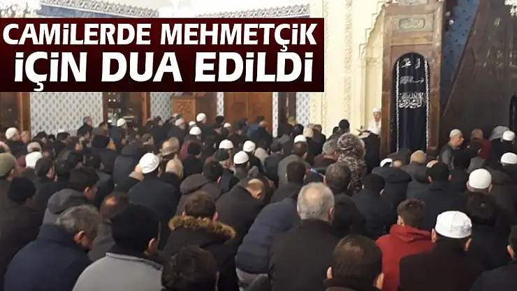 Camilerde Mehmetçik için dua edildi