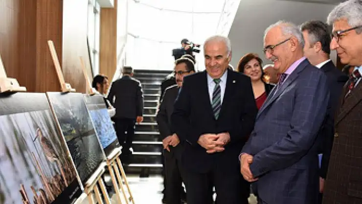 AK Parti'li Ceylan: 'Türkiye'de Van Gölü kadar bir sulak alan 1950 yılından sonra yok edildi'