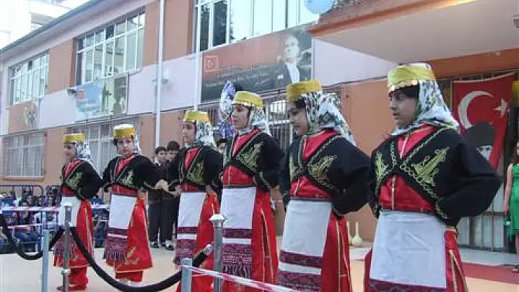 ŞNP' de 'Yılsonu Eğlencesi muhteşem oldu'