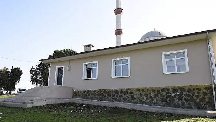 Tekkeköy'de atıl binalar köy konağı oluyor