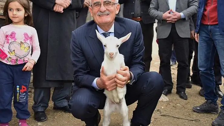 Destekler meyvelerini vermeye başladı