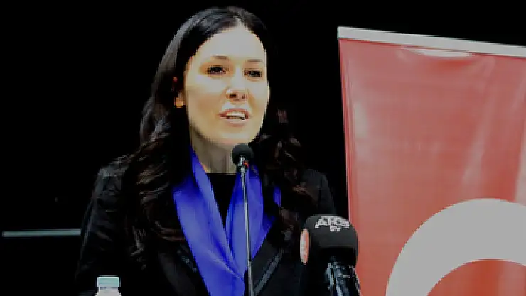 Karaaslan: 'Mehmetçikler bugün dünyaya kök söktürüyor'