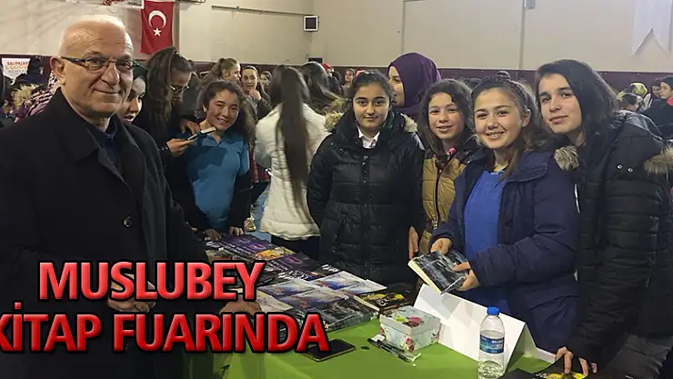 MUSLUBEY KİTAP FUARINDA