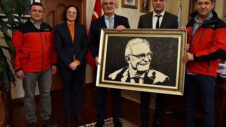 Down sendromlular Başkan Yılmaz'ı resmetti 