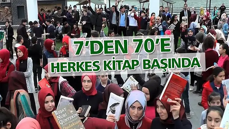 Ayvacık'ta 7'den 70'e herkes kitap başında
