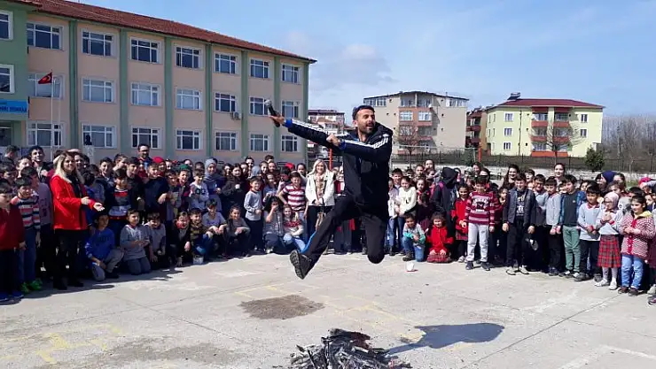 Cemil Meriç İlkokulu'nda Nevruz coşkusu