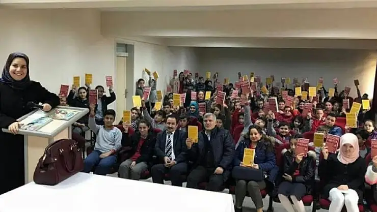 KIZILOT ÖĞRENCİLERİ YAZAR ARVAS'LA BULUŞTU