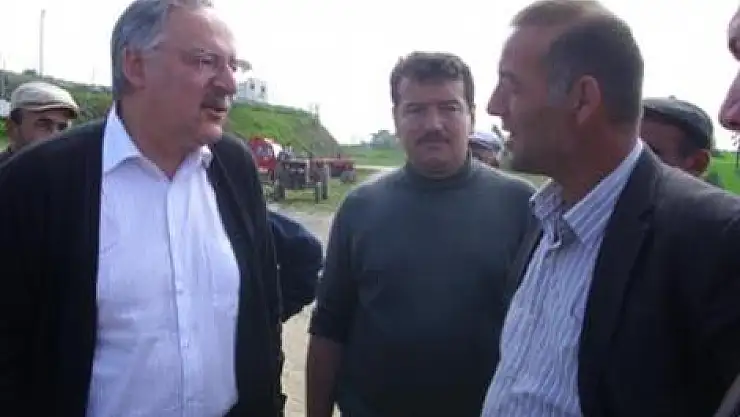 Koç: 'Ayıplarını örtmeye çalışıyorlar'