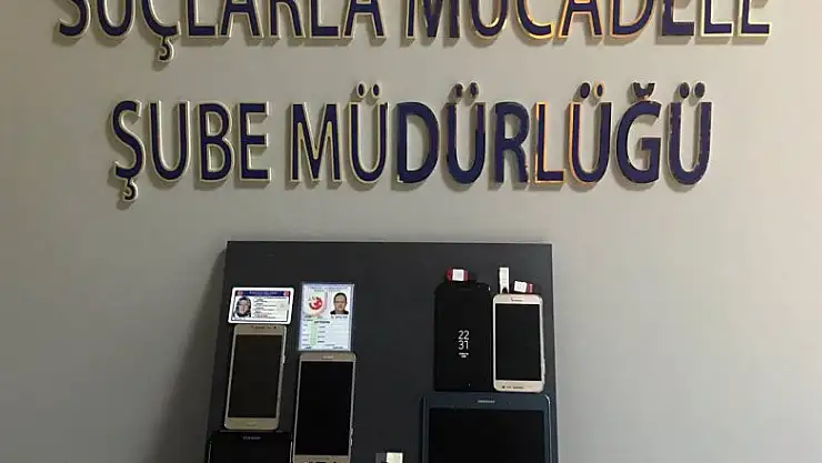 Karı-koca gaybubet evinde yakalandı