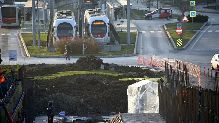 OMÜ kampüs içi ilave raylı sistem hattı ile mevcut hat birleşiyor