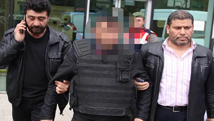 Öğrenci yurdu önündeki cinayete tutuklama 