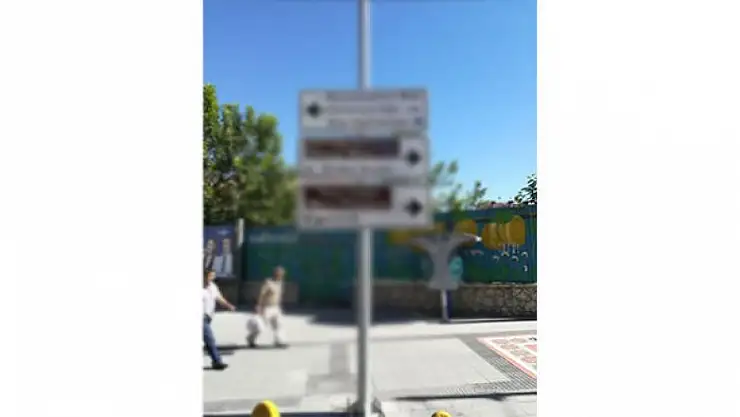 Tabelalara ve yön levhalarına yeni düzen!