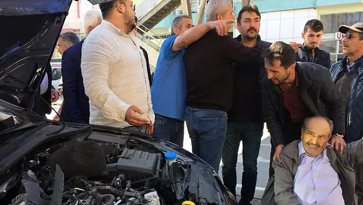 Kaza yapan aracın çarptığı yaya yaralandı