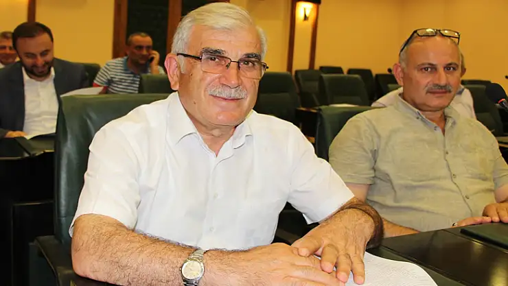  İl Encümeninde Başkan Şahin'in yerine Kurt seçildi 