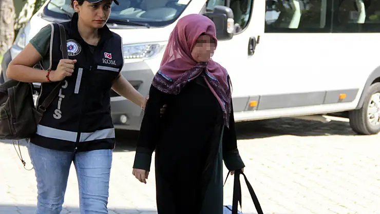 ByLock'tan gözaltına alınan kadın adliyeye sevk edildi 