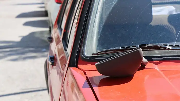 Samsun'da 15 aracın aynası kırıldı 