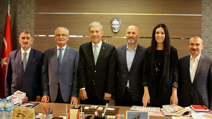 AK Parti'li vekiller mazbatalarını aldı