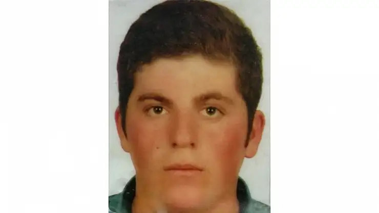 Düğünden dönerken kazada hayatını kaybetti