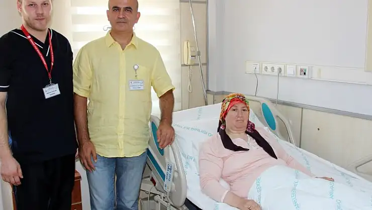 Gazi Devlet Hastanesi'nde ilk kez yapıldı 